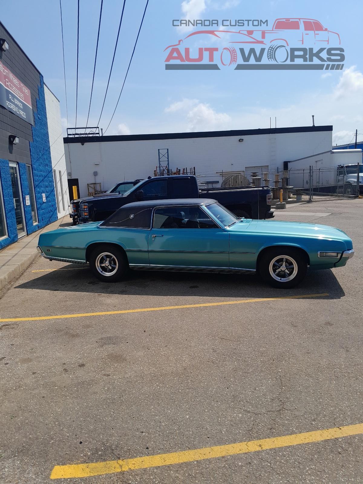 1969 Ford Thunderbird on Vision American Muscle 141 Legend 5 15x7