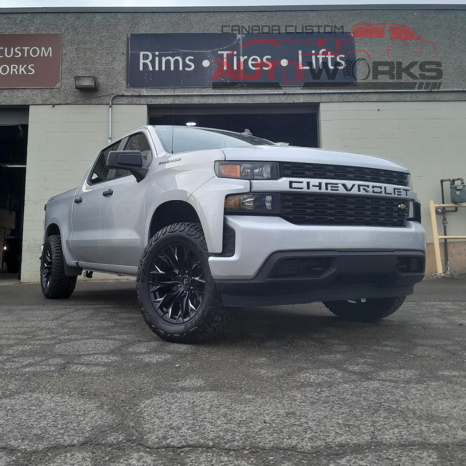 2022 Chevrolet Silverado 1500 LTD on Fuel D803 Flame 20x10 Black Wheels ...