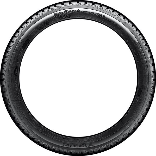 Yokohama BluEarth Winter V905